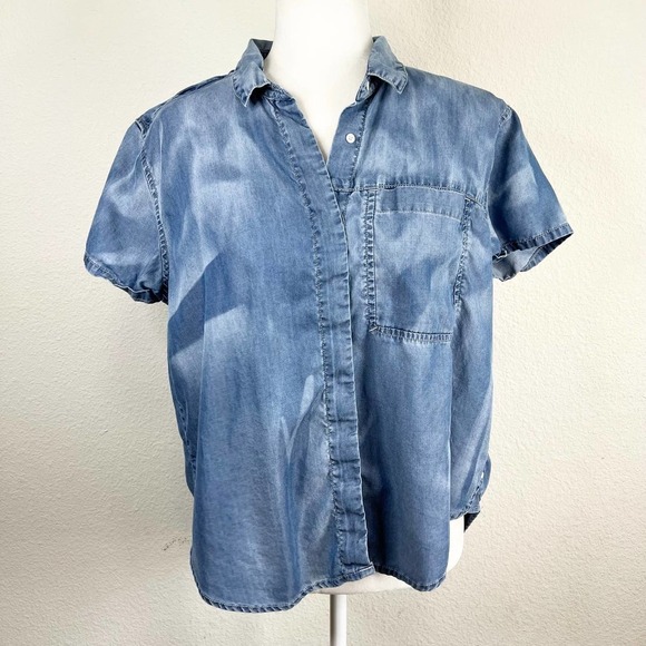 Calvin Klein Chambray Spray Paint Splatter Relaxed Button Down Shirt Womens M - Picture 1 of 8
